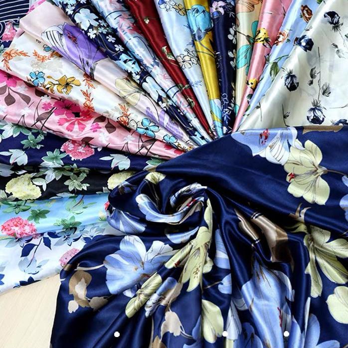 Italian Silk With Elastic Glossy